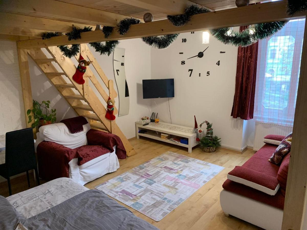 Varos Szive Apartment