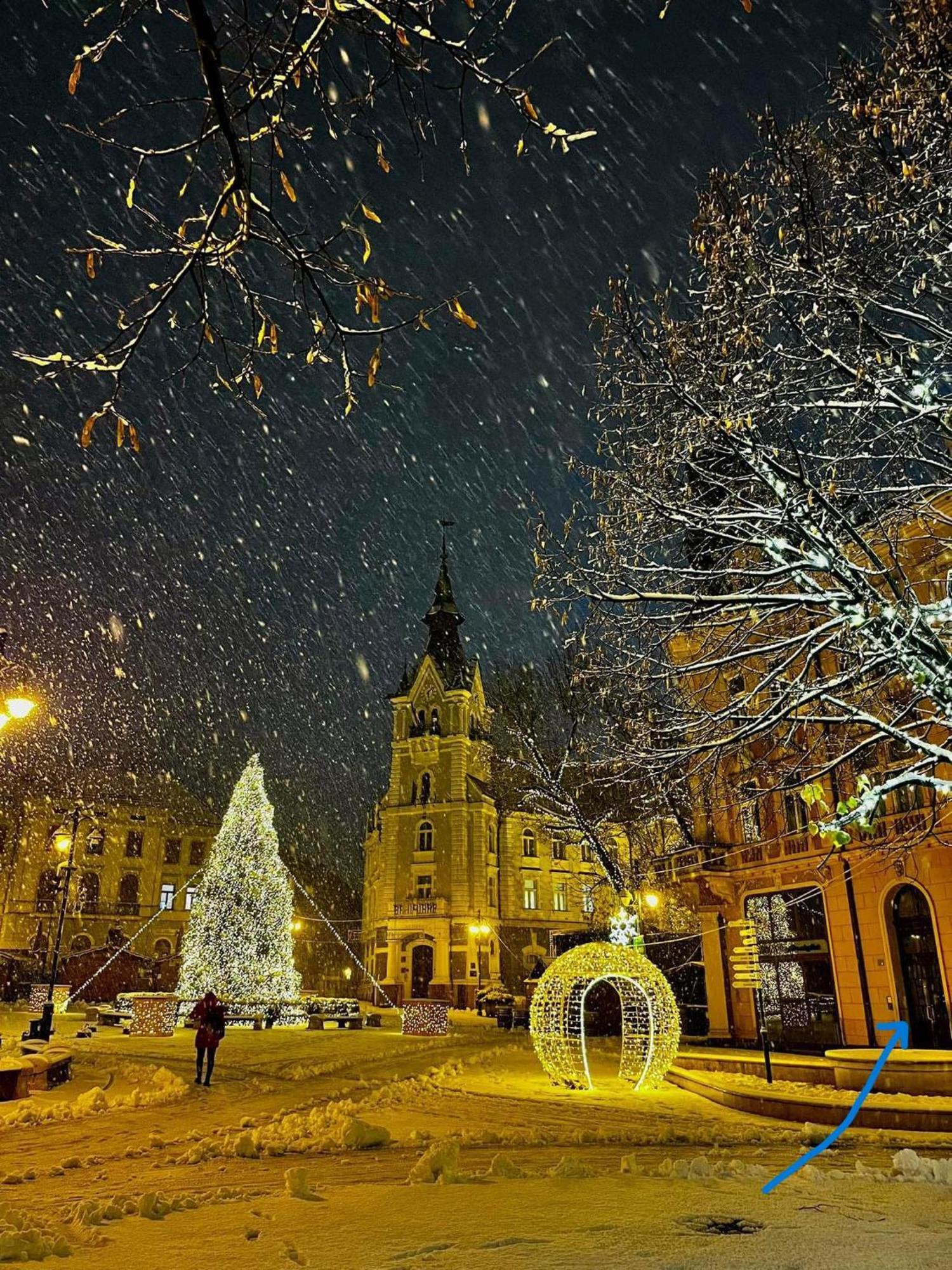 Varos Szive *